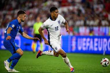 COLOGNE, GERMANY - 25 Haziran 2024: Jude Bellingham, EURO 2024 İngiltere - Slovenya maçı Köln Stadyumu