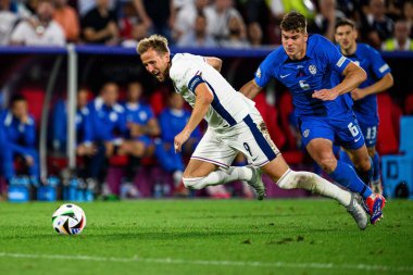 COLOGNE, GERMANY - 25 Haziran 2024: Harry Kane, EURO 2024 İngiltere - Slovenya maçı Köln Stadyumu 'nda