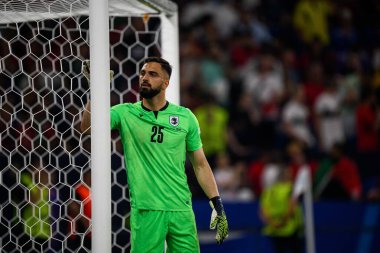 GELSENKIRCHEN, GERMANY - 26 Haziran 2024: Giorgi Mamardashvili, EURO 2024 Gürcistan-Portekiz futbol maçı Gelsenkirchen Stadyumu 'nda