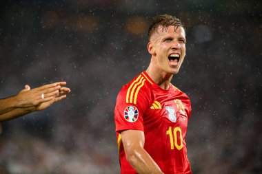 COLOGNE, Almanya - 30 Haziran 2024: Dani Olmo, EURO 2024 İspanya - Gürcistan maçı Rhein Enerji Stadyumu 'nda