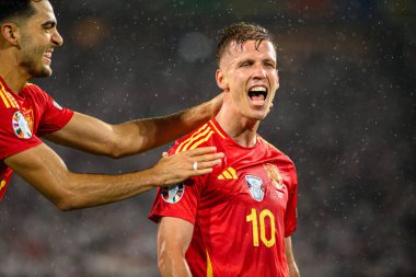 COLOGNE, Almanya - 30 Haziran 2024: Dani Olmo, EURO 2024 İspanya - Gürcistan maçı Rhein Enerji Stadyumu 'nda