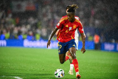 COLOGNE, Almanya - 30 Haziran 2024: Nico Williams, EURO 2024 İspanya - Gürcistan maçı Rhein Enerji Stadyumu 'nda