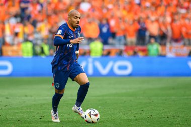 MUNICH, Almanya - 2 Temmuz 2024: EURO 2024 Romanya ve Hollanda 'nın Alianz' daki futbol karşılaşması