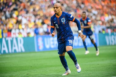 MUNICH, Almanya - 2 Temmuz 2024: EURO 2024 Romanya ve Hollanda 'nın Alianz' daki futbol karşılaşması