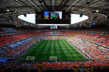 MUENCHEN, GERMANY - 2 Temmuz 2024: EURO 2024 Romanya ve Hollanda 'nın Alianz' daki futbol maçı