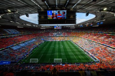 MUENCHEN, GERMANY - 2 Temmuz 2024: EURO 2024 Romanya ve Hollanda 'nın Alianz' daki futbol maçı