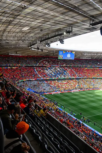MUENCHEN, GERMANY - 2 Temmuz 2024: EURO 2024 Romanya ve Hollanda 'nın Alianz' daki futbol maçı