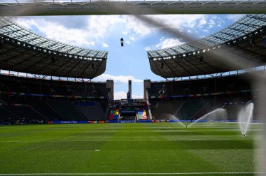 BERLİN, GERMANY - 14 HAZİRAN, 2024: Final EURO 2024 İspanya-İngiltere Olimpiyat Stadyumu karşılaşması