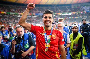 BERLİN, GERMANY - 14 Temmuz 2024: Rodri, Final EURO 2024 İspanya Olimpiyat Stadyumu 'nda İngiltere' ye karşı futbol maçı