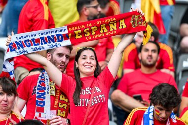 BERLİN, GERMANY - 14 HAZİRAN, 2024: Final EURO 2024 İspanya-İngiltere Olimpiyat Stadyumu karşılaşması