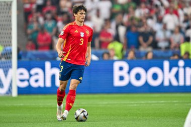 BERLİN, GERMANY - 14 HAZİRAN, 2024: Robin Le Normand, Final EURO 2024 İspanya-İngiltere Olimpiyat Stadyumu karşılaşması