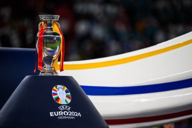 BERLİN, GERMANY - 14 HAZİRAN, 2024: Final EURO 2024 İspanya-İngiltere Olimpiyat Stadyumu karşılaşması