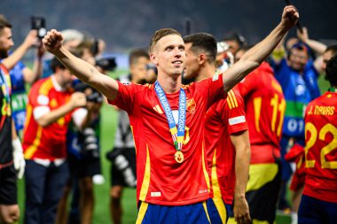 BERLİN, GERMANY - 14 Temmuz 2024: Dani Olmo, Final EURO 2024 İspanya Olimpiyat Stadyumu 'nda İngiltere' ye karşı futbol maçı