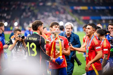 BERLİN, GERMANY - 14 HAZİRAN, 2024: Final EURO 2024 İspanya-İngiltere Olimpiyat Stadyumu karşılaşması