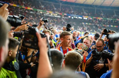 BERLİN, GERMANY - 14 Temmuz 2024: Dani Olmo, Final EURO 2024 İspanya Olimpiyat Stadyumu 'nda İngiltere' ye karşı futbol maçı