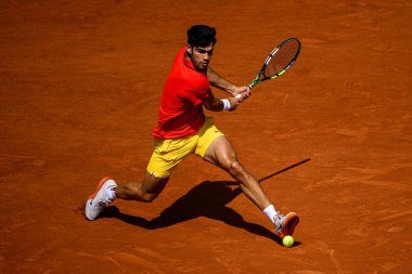 PARIS, FRANCE - 2 AĞUSTOS, 2024 Carlos Alcaraz, Yarı Final, Olimpiyat Oyunları 2024 