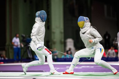 PARIS, FRANCE - 3 AĞUSTOS, 2024 Eskrim, Olimpiyat Oyunları 2024 