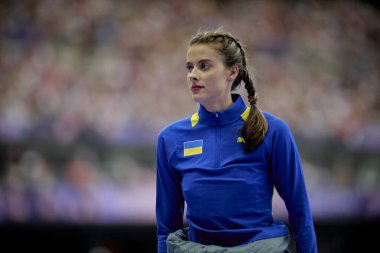 PARIS, FRANCE - 4 AĞUSTOS, 2024: MAHUCHIKH Yaroslava, Kadınlar Yüksek Atlama Finali, Olimpiyat Oyunları 2024 