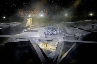 PARIS, FRANCE - 11 AĞUSTOS, 2024 Kapanış Töreni, Paris 2024 Olimpiyat Oyunları, Yaz Olimpiyatları. Stade de France 'da