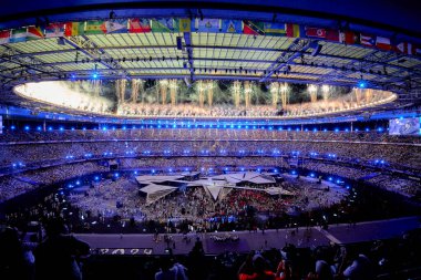 PARIS, FRANCE - 12 AĞUSTOS, 2024 Kapanış Töreni, Paris 2024 Olimpiyat Oyunları, Yaz Olimpiyatları. Stade de France 'da