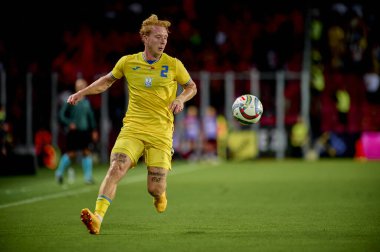 PRAG, CZECH Cumhuriyet - 7 Eylül 2024: Yukhym Konoplia, UEFA Uluslar Ligi Maçı Ukrayna - Arnavutluk Epet Arena 'da