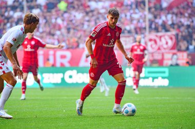 DUESSELDORF, GERMANY - 21 Eylül 2024: Mercur Spiel Arena 'da 2.Bundesliga Fortuna Duesseldorf - 1.FC Koeln maçı