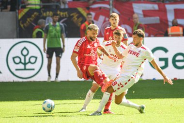 DUESSELDORF, GERMANY - 21 Eylül 2024: Luca Waldschmidt, Mercur Spiel Arena 'da 1.FC Koeln' e karşı 2.Bundesliga Fortuna Duesseldorf futbol maçı