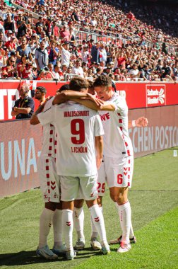 DUESSELDORF, GERMANY - 21 Eylül 2024: Mercur Spiel Arena 'da 2.Bundesliga Fortuna Duesseldorf - 1.FC Koeln maçı
