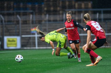 LEVERKUSEN, GERMANY - 27 EPTEMBER, 2024: Google Pixel Bundesliga Bayer 04 Leverkusen - Ulrich Haberland Stadion 'da TSG 1899 Hoffenheim