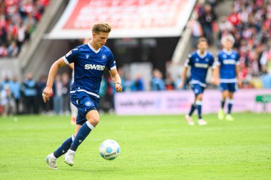COLOGNE, GERMANY - 29 Eylül 2024: Rhein Energie Stadion 'da 2.Bundesliga 1.FC Koeln-Karlsruher SC maçı