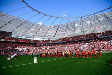 LEVERKUSEN, ALMANY - 5 EKİM, 2024: Bundesliga, maç 2. Bayer 04 Leverkusen, Bayarena 'da Holstein Kiel' e karşı.