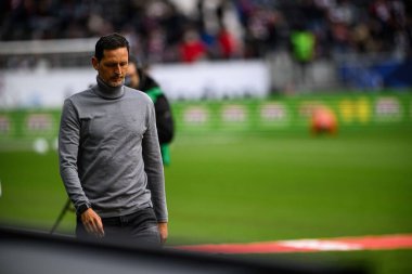 FRANKFURT, GERMANY - 6 Ekim 2024: Dino Toppmoeller, Bundesliga SG Eintracht Frankfurt FC Bayern 'e karşı Deutsche Park' ta futbol maçı
