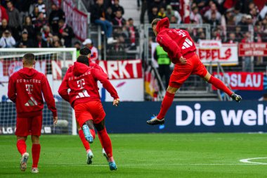 FRANKFURT, GERMANY - 6 Ekim 2024: Deutsche Bank Park 'ta Bundesliga SG Eintracht-FC Bayern maçı