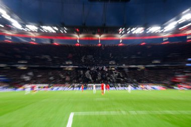 FRANKFURT, GERMANY - 6 Ekim 2024: Deutsche Bank Park 'ta Bundesliga SG Eintracht-FC Bayern maçı