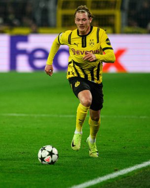 DORTMUND, GERMANY - 05.11.24: Julian Brandt, SIGNAL IDUNA PARK 'ta UEFA Şampiyonlar Ligi Borussia Dortmund - Sturm Graz maçı