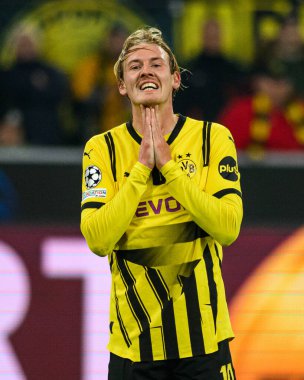 DORTMUND, GERMANY - 05.11.24: Julian Brandt, SIGNAL IDUNA PARK 'ta UEFA Şampiyonlar Ligi Borussia Dortmund - Sturm Graz maçı