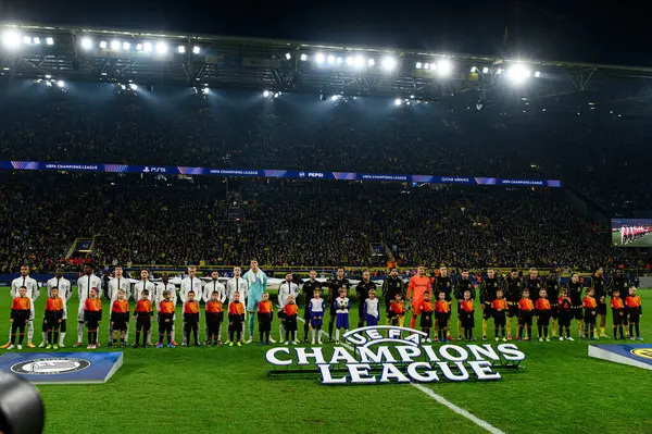 DORTMUND, GERMANY - 05.11.24: SIGNAL IDUNA PARK 'ta UEFA Şampiyonlar Ligi Borussia Dortmund' a karşı Sturm Graz maçı