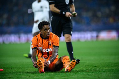 GELSENKIRCHEN, GERMANY - 6 Kasım 2024: Kevin, FC Shakhtar Donetsk ve BSC Young Boys arasında Veltins Arena 'da oynanan UEFA Şampiyonlar Ligi maçı