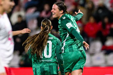 COLOGNE, GERMANY - 18 Kasım 2024: Lara Sophie Schmidt, 1.FC Kadınlar Bundesliga Koeln-SV Werder Bremen maçı Franz Kremer Stadyumu 'nda