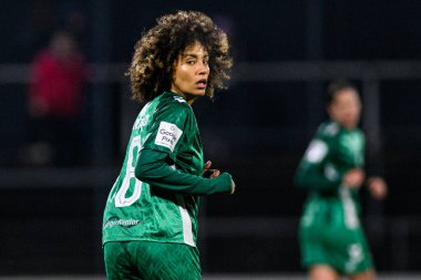 COLOGNE, GERMANY - 18 Kasım 2024: Amira Arfaoui, 1.FC Kadınlar Bundesliga Koeln-SV Werder Bremen maçı Franz Kremer Stadyumu 'nda