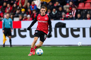 LEVERKUSEN, ALMANY - 23 Kasım 2024: Florian Wirtz, Bundesliga, maç 11. Bayer Leverkusen 1 'e karşı. FC Heidenheim Bayarena 'da