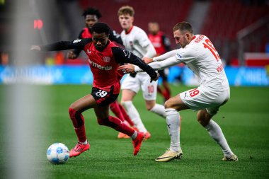 LEVERKUSEN, ALMANY - 23 Kasım 2024: Nathan Tella, Bundesliga, maç 11. Bayer Leverkusen 1 'e karşı. FC Heidenheim Bayarena 'da