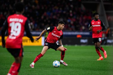 LEVERKUSEN, ALMANY - 23 Kasım 2024: Exequiel Palacios, Bundesliga, maç 11. Bayer Leverkusen 1 'e karşı. FC Heidenheim Bayarena 'da