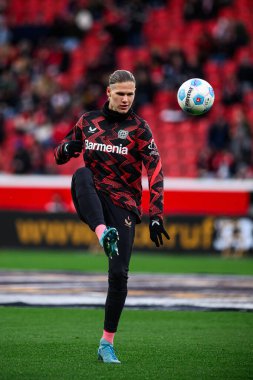 LEVERKUSEN, ALMANY - 23 Kasım 2024: Artem Stepanov, Bundesliga, maç 11. Bayer Leverkusen 1 'e karşı. FC Heidenheim Bayarena 'da