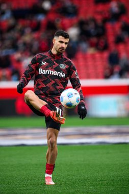 LEVERKUSEN, ALMANY - 23 Kasım 2024: Martin Terrier, Bundesliga, maç 11. Bayer Leverkusen 1 'e karşı. FC Heidenheim Bayarena 'da