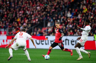 LEVERKUSEN, ALMANY - 23 Kasım 2024: Florian Wirtz, Bundesliga, maç 11. Bayer Leverkusen 1 'e karşı. FC Heidenheim Bayarena 'da