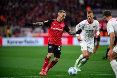 LEVERKUSEN, ALMANY - 23 Kasım 2024: Alex Grimaldo, Bundesliga, maç 11. Bayer Leverkusen 1 'e karşı. FC Heidenheim Bayarena 'da
