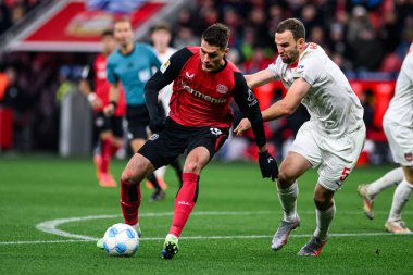 LEVERKUSEN, ALMANY - 23 Kasım 2024: Benedikt Gimber, Patrik Schick, Bundesliga, 11. gün. Bayer Leverkusen 1 'e karşı. FC Heidenheim Bayarena 'da