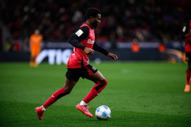 LEVERKUSEN, ALMANY - 23 Kasım 2024: Nathan Tella, Bundesliga, maç 11. Bayer Leverkusen 1 'e karşı. FC Heidenheim Bayarena 'da