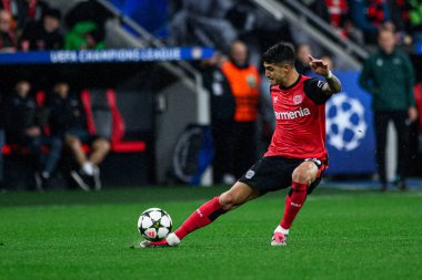 LEVERKUSEN, GERMANY - 26 Kasım 2024: Bayarena 'da UEFA Şampiyonlar Ligi FC Bayer 04 Leverkusen-Red Bull Salzburg maçı